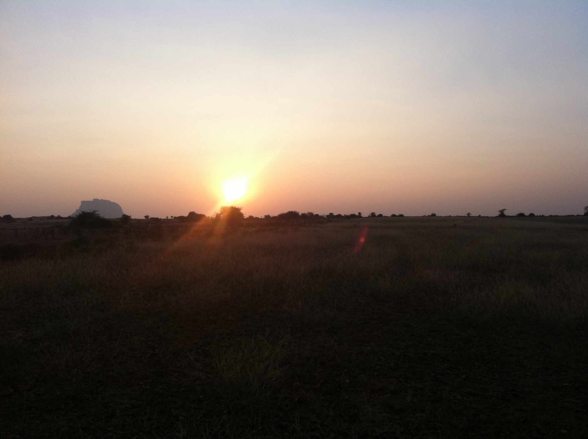 Sun In Mountain